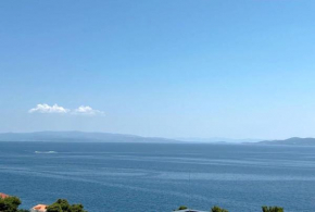 Exclusive penthouse on 100 square only 70 m from the sea